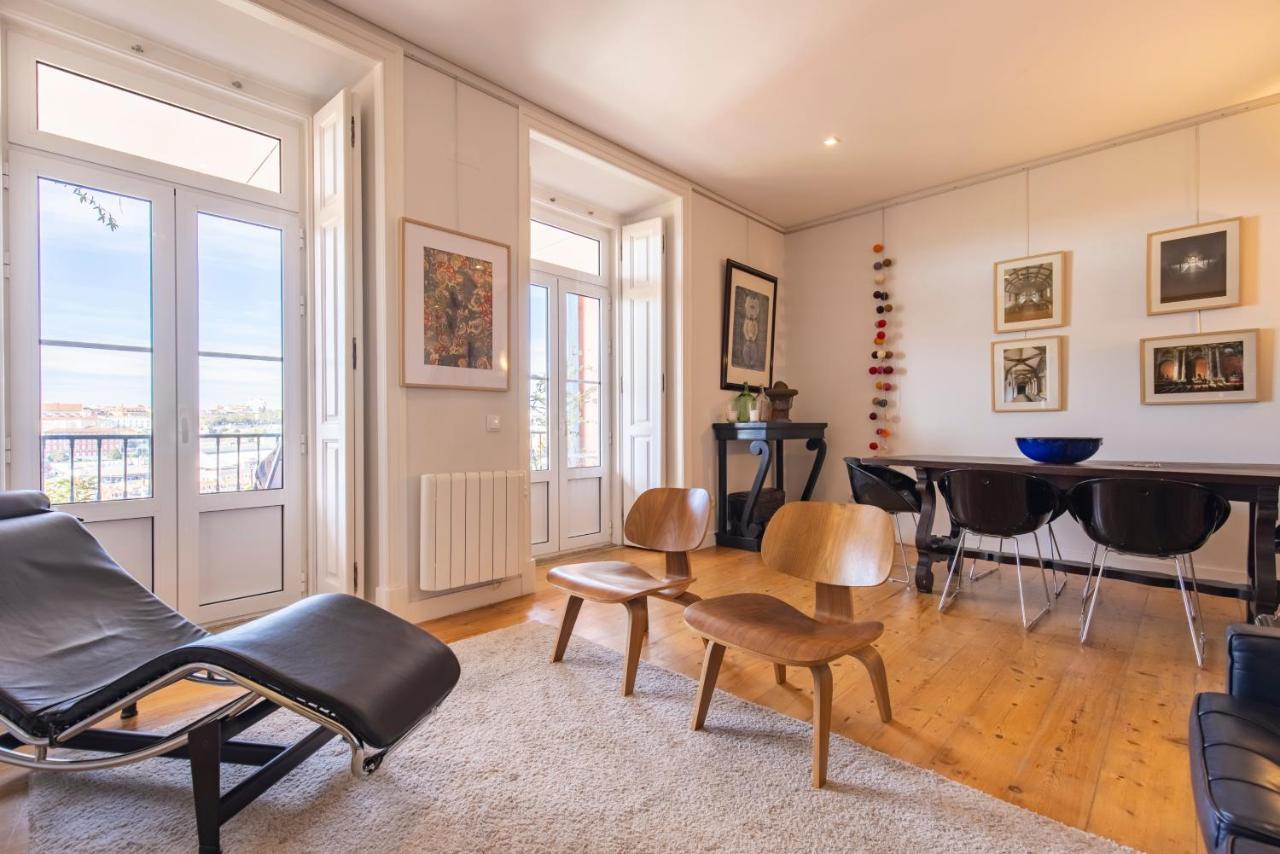 Castelo Design Aparment W/ Balcony & Super View By Lovelystay Lisboa Extérieur photo