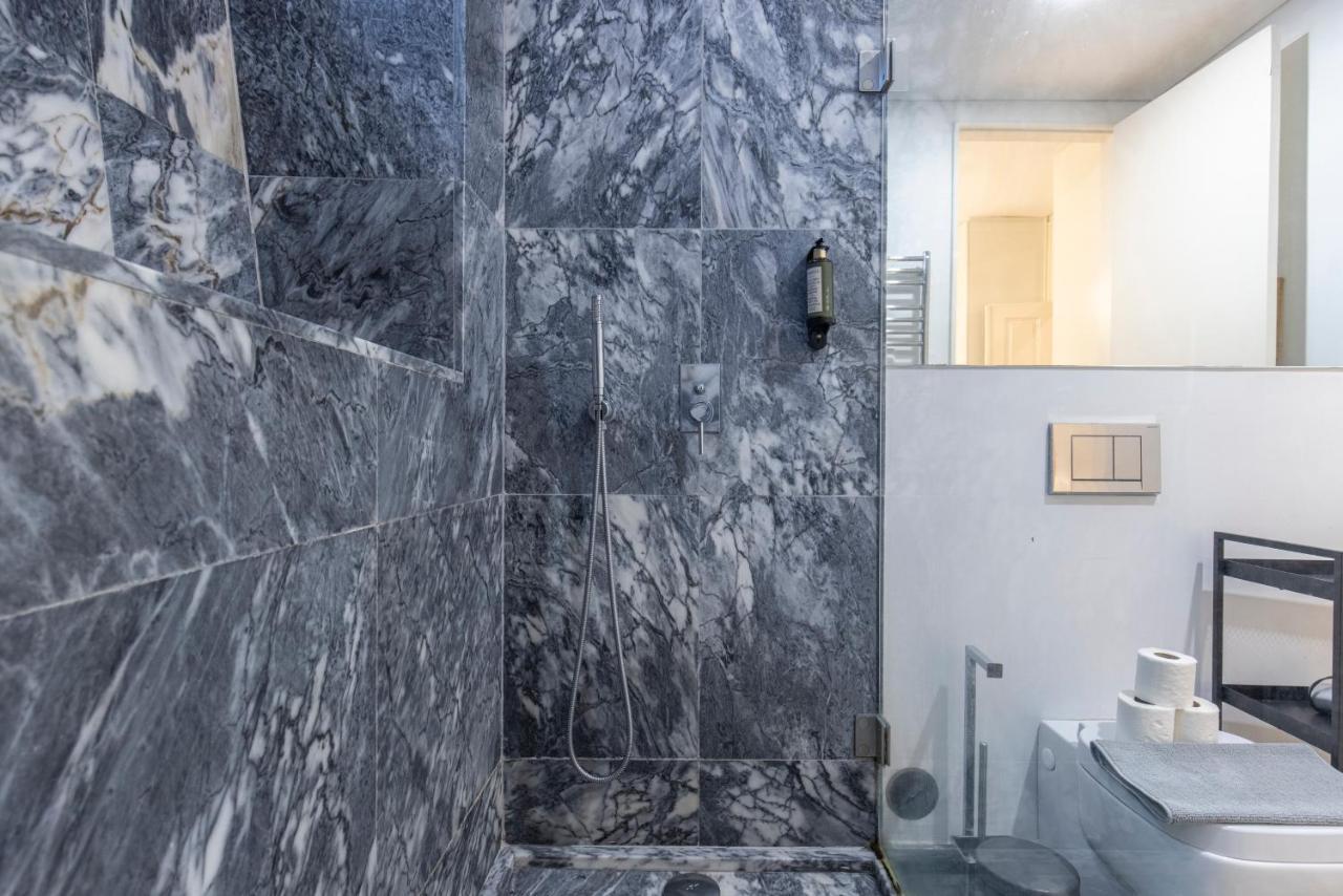 Castelo Design Aparment W/ Balcony & Super View By Lovelystay Lisboa Extérieur photo