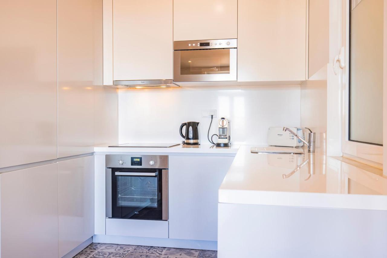 Castelo Design Aparment W/ Balcony & Super View By Lovelystay Lisboa Extérieur photo