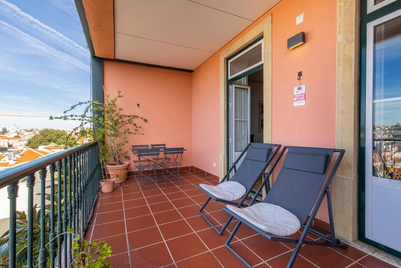 Castelo Design Aparment W/ Balcony & Super View By Lovelystay Lisboa Extérieur photo